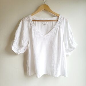 VELVET BY GRAHAM & SPENCER ADLEY White Linen Top V-Neck Short Sleeves S/ M